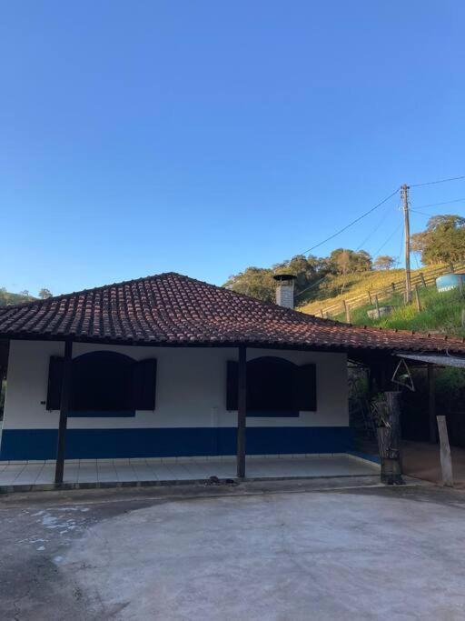 Casa De Campo Com Piscina A 2 Min De Cunha Kültér fotó